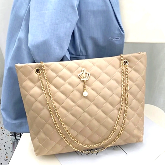 Handbags - Nwt! Cute khaki colored tote bag